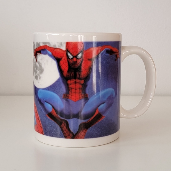 *SOLD* Vintage 2006 Marvel Spiderman coffee mug - Picture 2 of 4